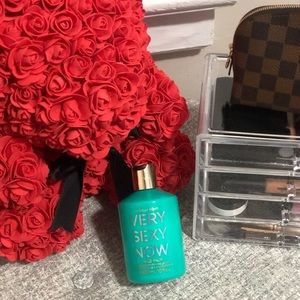 5/$25 Victoria Secret Lotion